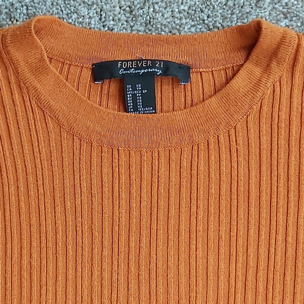 Forever 21 Contemporary Orange Ribbed Knit Crew Neck Sweater - Picture 2 of 2
